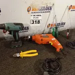 LOTE 318 - 01 FURADEIRA, 01 PARAFUSADEIRA E FERRAMENTAS DIVERSAS. (NO ESTADO) ATENÇÃO! FAZER A VISITAÇÃO ANTES DE ARREMATAR, NÃO SABEMOS SE FUNCIONA. LEILÃO NÃO TEM GARANTIA E NEM DEVOLUÇÃO, SUJEITO A POSSÍVEIS AVARIAS VISÍVEIS/OCULTAS E/OU AUSÊNCIA DE COMPONENTES.