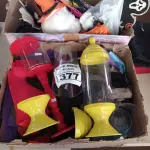 LOTE 377 - 01 LOTE COM ENFEITES DIVERSOS. (NO ESTADO) ATENÇÃO! FAZER A VISITAÇÃO ANTES DE ARREMATAR, NÃO SABEMOS SE FUNCIONA. LEILÃO NÃO TEM GARANTIA E NEM DEVOLUÇÃO, SUJEITO A POSSÍVEIS AVARIAS VISÍVEIS/OCULTAS E/OU AUSÊNCIA DE COMPONENTES.