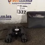 LOTE 337 - 01 BINOCULO. (NO ESTADO) ATENÇÃO! FAZER A VISITAÇÃO ANTES DE ARREMATAR, NÃO SABEMOS SE FUNCIONA. LEILÃO NÃO TEM GARANTIA E NEM DEVOLUÇÃO, SUJEITO A POSSÍVEIS AVARIAS VISÍVEIS/OCULTAS E/OU AUSÊNCIA DE COMPONENTES.