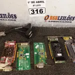 LOTE 316 - 01 LOTE COM VÁRIAS PLACAS DE VÍDEO MARCAS E MODELOS DIVERSOS. (NO ESTADO) ATENÇÃO! FAZER A VISITAÇÃO ANTES DE ARREMATAR, NÃO SABEMOS SE FUNCIONA. LEILÃO NÃO TEM GARANTIA E NEM DEVOLUÇÃO, SUJEITO A POSSÍVEIS AVARIAS VISÍVEIS/OCULTAS E/OU AUSÊNCIA DE COMPONENTES.