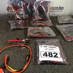 LOTE 482 - 01 LOTE COM VÁRIAS PLACAS PCI USB. (NO ESTADO) ATENÇÃO! FAZER A VISITAÇÃO ANTES DE ARREMATAR, NÃO SABEMOS SE FUNCIONA. LEILÃO NÃO TEM GARANTIA E NEM DEVOLUÇÃO, SUJEITO A POSSÍVEIS AVARIAS VISÍVEIS/OCULTAS E/OU AUSÊNCIA DE COMPONENTES.