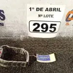 LOTE 295 - 01 RELÓGIO ANALÓGICO. (NO ESTADO) ATENÇÃO! FAZER A VISITAÇÃO ANTES DE ARREMATAR, NÃO SABEMOS SE FUNCIONA. LEILÃO NÃO TEM GARANTIA E NEM DEVOLUÇÃO, SUJEITO A POSSÍVEIS AVARIAS VISÍVEIS/OCULTAS E/OU AUSÊNCIA DE COMPONENTES.