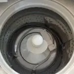 LOTE 504 - 01 LAVADORA AUTO AQUECIMENTO MARCA BRASTEMP 127V. (NO ESTADO) ATENÇÃO! FAZER A VISITAÇÃO ANTES DE ARREMATAR, NÃO SABEMOS SE FUNCIONA. LEILÃO NÃO TEM GARANTIA E NEM DEVOLUÇÃO, SUJEITO A POSSÍVEIS AVARIAS VISÍVEIS/OCULTAS E/OU AUSÊNCIA DE COMPONENTES.