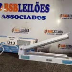 LOTE 313 - 01 SELADORA. (NO ESTADO) ATENÇÃO! FAZER A VISITAÇÃO ANTES DE ARREMATAR, NÃO SABEMOS SE FUNCIONA. LEILÃO NÃO TEM GARANTIA E NEM DEVOLUÇÃO, SUJEITO A POSSÍVEIS AVARIAS VISÍVEIS/OCULTAS E/OU AUSÊNCIA DE COMPONENTES.