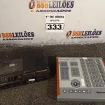 LOTE 333 - 01 GRAVADOR DE FITA CASSETE E 01 MESA DE SOM. (NO ESTADO) ATENÇÃO! FAZER A VISITAÇÃO ANTES DE ARREMATAR, NÃO SABEMOS SE FUNCIONA. LEILÃO NÃO TEM GARANTIA E NEM DEVOLUÇÃO, SUJEITO A POSSÍVEIS AVARIAS VISÍVEIS/OCULTAS E/OU AUSÊNCIA DE COMPONENTES.