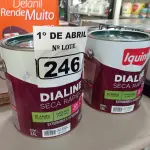 LOTE 246 - 02 GALÕES DE ESMALTE SINTÉTICO IQUINE DIALINE 3,6L NA COR VERDE COLONIAL. (NO ESTADO) ATENÇÃO! FAZER A VISITAÇÃO ANTES DE ARREMATAR, NÃO SABEMOS SE FUNCIONA. LEILÃO NÃO TEM GARANTIA E NEM DEVOLUÇÃO, SUJEITO A POSSÍVEIS AVARIAS VISÍVEIS/OCULTAS E/OU AUSÊNCIA DE COMPONENTES.