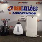 LOTE 289 - 01 CAFETEIRA E 02 GARRAFAS DE CAFÉ. (NO ESTADO) ATENÇÃO! FAZER A VISITAÇÃO ANTES DE ARREMATAR, NÃO SABEMOS SE FUNCIONA. LEILÃO NÃO TEM GARANTIA E NEM DEVOLUÇÃO, SUJEITO A POSSÍVEIS AVARIAS VISÍVEIS/OCULTAS E/OU AUSÊNCIA DE COMPONENTES.