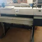 LOTE 495 - 01 PLOTTER MARCA CANON MODELO IPF 710.  (NO ESTADO) ATENÇÃO! FAZER A VISITAÇÃO ANTES DE ARREMATAR, NÃO SABEMOS SE FUNCIONA. LEILÃO NÃO TEM GARANTIA E NEM DEVOLUÇÃO, SUJEITO A POSSÍVEIS AVARIAS VISÍVEIS/OCULTAS E/OU AUSÊNCIA DE COMPONENTES.