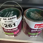 LOTE 261 - 02 GALÕES DE ESMALTE SINTÉTICO IQUINE DIALINE 3,6L NA COR VERDE COLONIAL. (NO ESTADO) ATENÇÃO! FAZER A VISITAÇÃO ANTES DE ARREMATAR, NÃO SABEMOS SE FUNCIONA. LEILÃO NÃO TEM GARANTIA E NEM DEVOLUÇÃO, SUJEITO A POSSÍVEIS AVARIAS VISÍVEIS/OCULTAS E/OU AUSÊNCIA DE COMPONENTES.