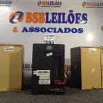 LOTE 285 - 01 MINISSYSTEM. (NO ESTADO) ATENÇÃO! FAZER A VISITAÇÃO ANTES DE ARREMATAR, NÃO SABEMOS SE FUNCIONA. LEILÃO NÃO TEM GARANTIA E NEM DEVOLUÇÃO, SUJEITO A POSSÍVEIS AVARIAS VISÍVEIS/OCULTAS E/OU AUSÊNCIA DE COMPONENTES.