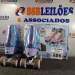LOTE 286 - 01 PAR DE PATINS ROLLER SKATE SEREIA AJUSTÁVEIS TAMANHO 35/38. (NO ESTADO) ATENÇÃO! FAZER A VISITAÇÃO ANTES DE ARREMATAR, NÃO SABEMOS SE FUNCIONA. LEILÃO NÃO TEM GARANTIA E NEM DEVOLUÇÃO, SUJEITO A POSSÍVEIS AVARIAS VISÍVEIS/OCULTAS E/OU AUSÊNCIA DE COMPONENTES.