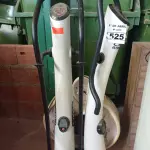 LOTE 525 - 02 APARELHOS DE GINASTICA. (NO ESTADO) ATENÇÃO! FAZER A VISITAÇÃO ANTES DE ARREMATAR, NÃO SABEMOS SE FUNCIONA. LEILÃO NÃO TEM GARANTIA E NEM DEVOLUÇÃO, SUJEITO A POSSÍVEIS AVARIAS VISÍVEIS/OCULTAS E/OU AUSÊNCIA DE COMPONENTES.