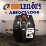 LOTE 457 - 01 AIR FRY MARCA CADENCE. (NO ESTADO) ATENÇÃO! FAZER A VISITAÇÃO ANTES DE ARREMATAR, NÃO SABEMOS SE FUNCIONA. LEILÃO NÃO TEM GARANTIA E NEM DEVOLUÇÃO, SUJEITO A POSSÍVEIS AVARIAS VISÍVEIS/OCULTAS E/OU AUSÊNCIA DE COMPONENTES.