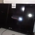 LOTE 411 - 01 TV MARCA TOSHIBA 42” POL. PARA RETIRADA DE PEÇAS. (NO ESTADO) ATENÇÃO! FAZER A VISITAÇÃO ANTES DE ARREMATAR, NÃO SABEMOS SE FUNCIONA. LEILÃO NÃO TEM GARANTIA E NEM DEVOLUÇÃO, SUJEITO A POSSÍVEIS AVARIAS VISÍVEIS/OCULTAS E/OU AUSÊNCIA DE COMPONENTES.