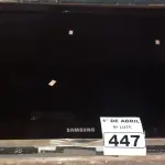 LOTE 447 - 01 TV SAMSUNG PARA RETIRADA DE PEÇAS. (NO ESTADO) ATENÇÃO! FAZER A VISITAÇÃO ANTES DE ARREMATAR, NÃO SABEMOS SE FUNCIONA. LEILÃO NÃO TEM GARANTIA E NEM DEVOLUÇÃO, SUJEITO A POSSÍVEIS AVARIAS VISÍVEIS/OCULTAS E/OU AUSÊNCIA DE COMPONENTES.