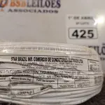 LOTE 425 - 01 ROLO DE CABO FLEXÍVEL 100M 2,5MM NA COR BRANCA(NOVO). (NO ESTADO) ATENÇÃO! FAZER A VISITAÇÃO ANTES DE ARREMATAR, NÃO SABEMOS SE FUNCIONA. LEILÃO NÃO TEM GARANTIA E NEM DEVOLUÇÃO, SUJEITO A POSSÍVEIS AVARIAS VISÍVEIS/OCULTAS E/OU AUSÊNCIA DE COMPONENTES.