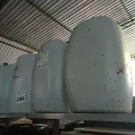 LOTE 480 - 04 BOMBONAS DE 50L. (NO ESTADO) ATENÇÃO! FAZER A VISITAÇÃO ANTES DE ARREMATAR, NÃO SABEMOS SE FUNCIONA. LEILÃO NÃO TEM GARANTIA E NEM DEVOLUÇÃO, SUJEITO A POSSÍVEIS AVARIAS VISÍVEIS/OCULTAS E/OU AUSÊNCIA DE COMPONENTES.