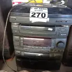 LOTE 270 - 01 APARELHO DE SOM 3X1 MARCA AIWA. (NO ESTADO) ATENÇÃO! FAZER A VISITAÇÃO ANTES DE ARREMATAR, NÃO SABEMOS SE FUNCIONA. LEILÃO NÃO TEM GARANTIA E NEM DEVOLUÇÃO, SUJEITO A POSSÍVEIS AVARIAS VISÍVEIS/OCULTAS E/OU AUSÊNCIA DE COMPONENTES.