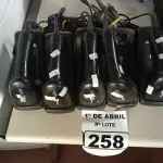 LOTE 258 - 01 LOTE COM VÁRIOS LEITORES DE CÓDIGO DE BARRAS. (NO ESTADO) ATENÇÃO! FAZER A VISITAÇÃO ANTES DE ARREMATAR, NÃO SABEMOS SE FUNCIONA. LEILÃO NÃO TEM GARANTIA E NEM DEVOLUÇÃO, SUJEITO A POSSÍVEIS AVARIAS VISÍVEIS/OCULTAS E/OU AUSÊNCIA DE COMPONENTES.