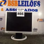 LOTE 466 - 01 MONITOR MARCA SAMSUNG. (NO ESTADO) ATENÇÃO! FAZER A VISITAÇÃO ANTES DE ARREMATAR, NÃO SABEMOS SE FUNCIONA. LEILÃO NÃO TEM GARANTIA E NEM DEVOLUÇÃO, SUJEITO A POSSÍVEIS AVARIAS VISÍVEIS/OCULTAS E/OU AUSÊNCIA DE COMPONENTES.