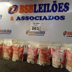 LOTE 283 - 07 PACOTES DE SAL ROSA 250G SENDO 03 PACOTES REFINADOS. (NO ESTADO) ATENÇÃO! FAZER A VISITAÇÃO ANTES DE ARREMATAR, NÃO SABEMOS SE FUNCIONA. LEILÃO NÃO TEM GARANTIA E NEM DEVOLUÇÃO, SUJEITO A POSSÍVEIS AVARIAS VISÍVEIS/OCULTAS E/OU AUSÊNCIA DE COMPONENTES.