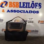 LOTE 233 - 01 CONTROLADOR DE OXIGÊNIO PORTÁTIL. (NO ESTADO) ATENÇÃO! FAZER A VISITAÇÃO ANTES DE ARREMATAR, NÃO SABEMOS SE FUNCIONA. LEILÃO NÃO TEM GARANTIA E NEM DEVOLUÇÃO, SUJEITO A POSSÍVEIS AVARIAS VISÍVEIS/OCULTAS E/OU AUSÊNCIA DE COMPONENTES.