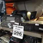 LOTE 096 - 01 CENTRAL MULTIMIDIA, 01 APARELHO DE SOM E 01 PAR DE RETROVISORES. (NO ESTADO) ATENÇÃO! FAZER A VISITAÇÃO ANTES DE ARREMATAR, NÃO SABEMOS SE FUNCIONA. LEILÃO NÃO TEM GARANTIA E NEM DEVOLUÇÃO, SUJEITO A POSSÍVEIS AVARIAS VISÍVEIS/OCULTAS E/OU AUSÊNCIA DE COMPONENTES.