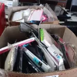 LOTE 201 - 01 LOTE COM DIVERSAS CAPINHAS PARA CELULAR MARCAS E MODELOS DIVERSOS. (NO ESTADO) ATENÇÃO! FAZER A VISITAÇÃO ANTES DE ARREMATAR, NÃO SABEMOS SE FUNCIONA. LEILÃO NÃO TEM GARANTIA E NEM DEVOLUÇÃO, SUJEITO A POSSÍVEIS AVARIAS VISÍVEIS/OCULTAS E/OU AUSÊNCIA DE COMPONENTES.