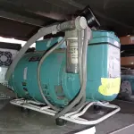 LOTE 064 - 01 BOMBA DE VÁCUO MARCA DIA-PUMP. (NO ESTADO) ATENÇÃO! FAZER A VISITAÇÃO ANTES DE ARREMATAR, NÃO SABEMOS SE FUNCIONA. LEILÃO NÃO TEM GARANTIA E NEM DEVOLUÇÃO, SUJEITO A POSSÍVEIS AVARIAS VISÍVEIS/OCULTAS E/OU AUSÊNCIA DE COMPONENTES.