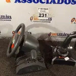 LOTE 231 - 02 JOYSTICK E 01 VOLANTE PARA VIDEOGAME MARCAS E MODELOS DIVERSOS. (NO ESTADO) ATENÇÃO! FAZER A VISITAÇÃO ANTES DE ARREMATAR, NÃO SABEMOS SE FUNCIONA. LEILÃO NÃO TEM GARANTIA E NEM DEVOLUÇÃO, SUJEITO A POSSÍVEIS AVARIAS VISÍVEIS/OCULTAS E/OU AUSÊNCIA DE COMPONENTES.