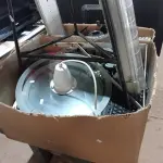 LOTE 152 - 01 LOTE COM MATERIAIS DIVERSOS. (NO ESTADO) ATENÇÃO! FAZER A VISITAÇÃO ANTES DE ARREMATAR, NÃO SABEMOS SE FUNCIONA. LEILÃO NÃO TEM GARANTIA E NEM DEVOLUÇÃO, SUJEITO A POSSÍVEIS AVARIAS VISÍVEIS/OCULTAS E/OU AUSÊNCIA DE COMPONENTES.