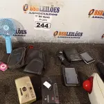 LOTE 244 - 01 LOTE COM MATERIAIS DIVERSOS. (NO ESTADO) ATENÇÃO! FAZER A VISITAÇÃO ANTES DE ARREMATAR, NÃO SABEMOS SE FUNCIONA. LEILÃO NÃO TEM GARANTIA E NEM DEVOLUÇÃO, SUJEITO A POSSÍVEIS AVARIAS VISÍVEIS/OCULTAS E/OU AUSÊNCIA DE COMPONENTES.