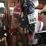 LOTE 107 - 04 ASPIRADORES DE PÓ MARCAS E MODELOS DIVERSOS. (NO ESTADO) ATENÇÃO! FAZER A VISITAÇÃO ANTES DE ARREMATAR, NÃO SABEMOS SE FUNCIONA. LEILÃO NÃO TEM GARANTIA E NEM DEVOLUÇÃO, SUJEITO A POSSÍVEIS AVARIAS VISÍVEIS/OCULTAS E/OU AUSÊNCIA DE COMPONENTES.
