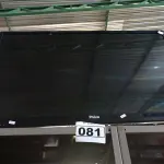 LOTE 081 - 01 TV MARCA PHILCO PARA RETIRADA DE PEÇAS. (NO ESTADO) ATENÇÃO! FAZER A VISITAÇÃO ANTES DE ARREMATAR, NÃO SABEMOS SE FUNCIONA. LEILÃO NÃO TEM GARANTIA E NEM DEVOLUÇÃO, SUJEITO A POSSÍVEIS AVARIAS VISÍVEIS/OCULTAS E/OU AUSÊNCIA DE COMPONENTES.
