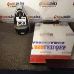 LOTE 069 - 01 BANDEJA DE VIDRO E 01 CAFETEIRA NESPRESSO. (NO ESTADO) ATENÇÃO! FAZER A VISITAÇÃO ANTES DE ARREMATAR, NÃO SABEMOS SE FUNCIONA. LEILÃO NÃO TEM GARANTIA E NEM DEVOLUÇÃO, SUJEITO A POSSÍVEIS AVARIAS VISÍVEIS/OCULTAS E/OU AUSÊNCIA DE COMPONENTES.