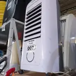 LOTE 007 - 02 CLIMATIZADORES DE AR MARCAS E MODELOS DIVERSOS. (NO ESTADO) ATENÇÃO! FAZER A VISITAÇÃO ANTES DE ARREMATAR, NÃO SABEMOS SE FUNCIONA. LEILÃO NÃO TEM GARANTIA E NEM DEVOLUÇÃO, SUJEITO A POSSÍVEIS AVARIAS VISÍVEIS/OCULTAS E/OU AUSÊNCIA DE COMPONENTES.