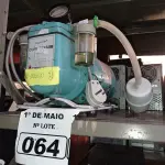 LOTE 064 - 01 BOMBA DE VÁCUO MARCA DIA-PUMP. (NO ESTADO) ATENÇÃO! FAZER A VISITAÇÃO ANTES DE ARREMATAR, NÃO SABEMOS SE FUNCIONA. LEILÃO NÃO TEM GARANTIA E NEM DEVOLUÇÃO, SUJEITO A POSSÍVEIS AVARIAS VISÍVEIS/OCULTAS E/OU AUSÊNCIA DE COMPONENTES.