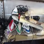 LOTE 110 - 01 LOTE COM VÁRIOS FERROS DE PASSAR MARCAS E MODELOS DIVERSOS. (NO ESTADO) ATENÇÃO! FAZER A VISITAÇÃO ANTES DE ARREMATAR, NÃO SABEMOS SE FUNCIONA. LEILÃO NÃO TEM GARANTIA E NEM DEVOLUÇÃO, SUJEITO A POSSÍVEIS AVARIAS VISÍVEIS/OCULTAS E/OU AUSÊNCIA DE COMPONENTES.