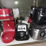 LOTE 024 - 01 LOTE COM UTENSÍLIOS DIVERSOS. (NO ESTADO) ATENÇÃO! FAZER A VISITAÇÃO ANTES DE ARREMATAR, NÃO SABEMOS SE FUNCIONA. LEILÃO NÃO TEM GARANTIA E NEM DEVOLUÇÃO, SUJEITO A POSSÍVEIS AVARIAS VISÍVEIS/OCULTAS E/OU AUSÊNCIA DE COMPONENTES.