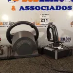 LOTE 231 - 02 JOYSTICK E 01 VOLANTE PARA VIDEOGAME MARCAS E MODELOS DIVERSOS. (NO ESTADO) ATENÇÃO! FAZER A VISITAÇÃO ANTES DE ARREMATAR, NÃO SABEMOS SE FUNCIONA. LEILÃO NÃO TEM GARANTIA E NEM DEVOLUÇÃO, SUJEITO A POSSÍVEIS AVARIAS VISÍVEIS/OCULTAS E/OU AUSÊNCIA DE COMPONENTES.