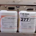 LOTE 277 - 20 LITROS DE SABONETE DE ESPUMA ANTISSÉPTICO. (NO ESTADO) ATENÇÃO! FAZER A VISITAÇÃO ANTES DE ARREMATAR, NÃO SABEMOS SE FUNCIONA. LEILÃO NÃO TEM GARANTIA E NEM DEVOLUÇÃO, SUJEITO A POSSÍVEIS AVARIAS VISÍVEIS/OCULTAS E/OU AUSÊNCIA DE COMPONENTES.