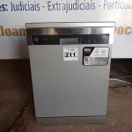LOTE 211 - 01 LAVA LOUÇAS MARCA EOS 220V. (DISHWASHER) (NO ESTADO) BF8508K