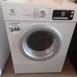 LOTE 240 - 01 SECADORA DE ROUPAS 11KG MARCA ELETROLUX 220V. (NO ESTADO) BF8675F