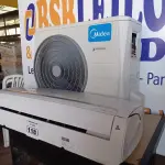 LOTE 118 - 01 AR-CONDICIONADO SPRINGER INVERTER 24000BTUS. (AIR CONDITIONER) (NO ESTADO) AV9810N