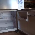 LOTE 263 - 01 GELADEIRA INVERTER ATIVE MARCA BRASTEMP  220V. (REFRIGERATOR) (NO ESTADO) BH1659P