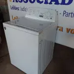 LOTE 086 - 01 SECADORA DE ROUPAS WHIRLPOOL 110V. (CLOSTHES DRYER) (NO ESTADO) AV9629W