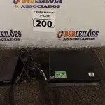 LOTE 200 - 01 CPU SEM MEMÓRIA DE 16 GB E SEM HD COM CARREGADOR MARCA HP. (NO ESTADO) BD1782X