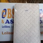 LOTE 216 - 01 COLCHÃO MEDINDO 190X096  (TWIN MATRESS) MARCA RESTONIC (NO ESTADO) BF8575X