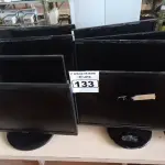 LOTE 133 - 08 MONITORES MARCAS E MODELOS DIVERSOS. (NO ESTADO) ATENÇÃO! FAZER A VISITAÇÃO ANTES DE ARREMATAR, NÃO SABEMOS SE FUNCIONA. LEILÃO NÃO TEM GARANTIA E NEM DEVOLUÇÃO, SUJEITO A POSSÍVEIS AVARIAS VISÍVEIS/OCULTAS E/OU AUSÊNCIA DE COMPONENTES.