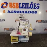 LOTE 014 - 01 MÁQUINA DE COSTURA COM MOTOR. (NO ESTADO) ATENÇÃO! FAZER A VISITAÇÃO ANTES DE ARREMATAR, NÃO SABEMOS SE FUNCIONA. LEILÃO NÃO TEM GARANTIA E NEM DEVOLUÇÃO, SUJEITO A POSSÍVEIS AVARIAS VISÍVEIS/OCULTAS E/OU AUSÊNCIA DE COMPONENTES.